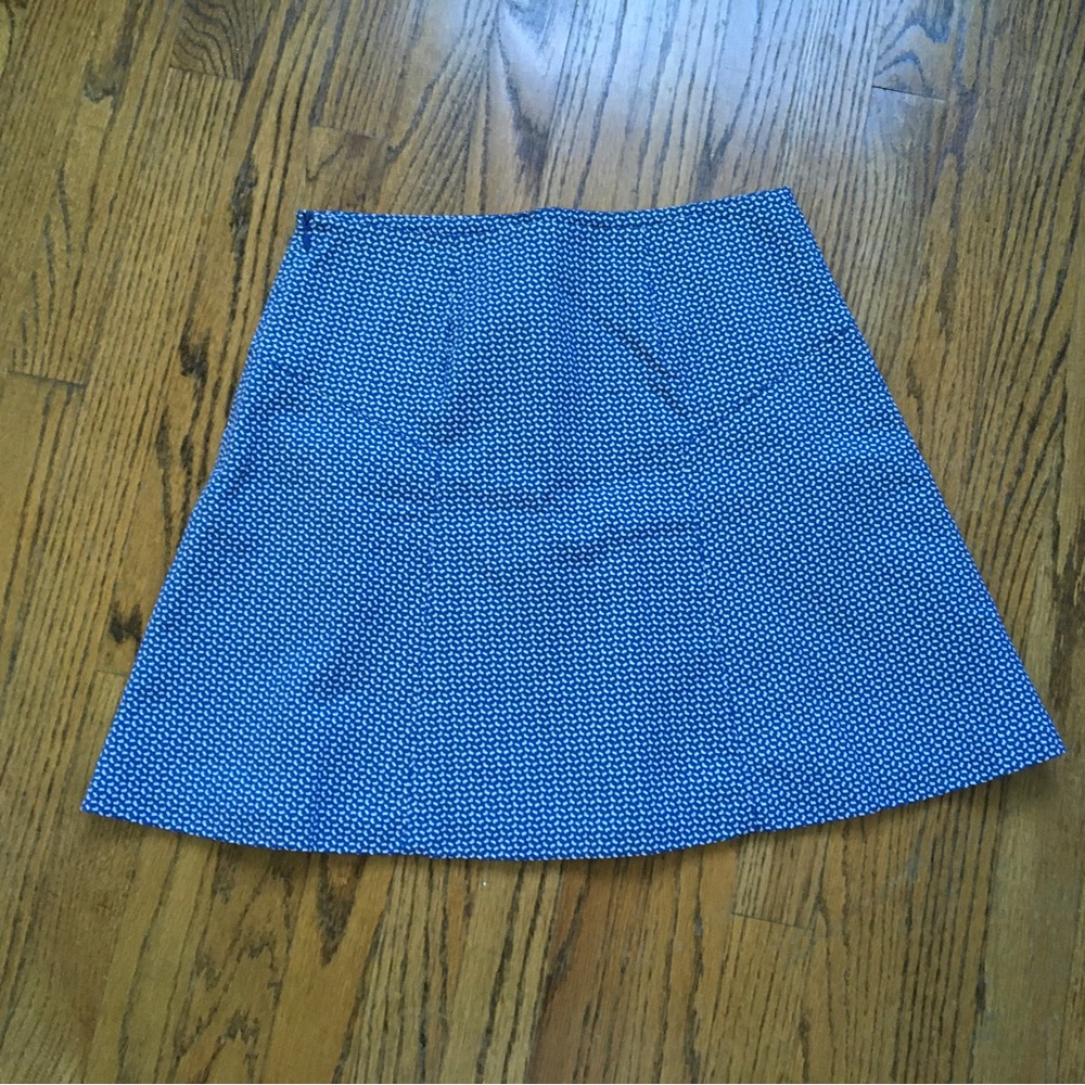 J McLaughlin Blue summer skirt. Size 2